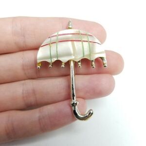 Vintage Retro Umbrella Brooch, Plaid Design, Fun Novelty Estate Lapel Pin